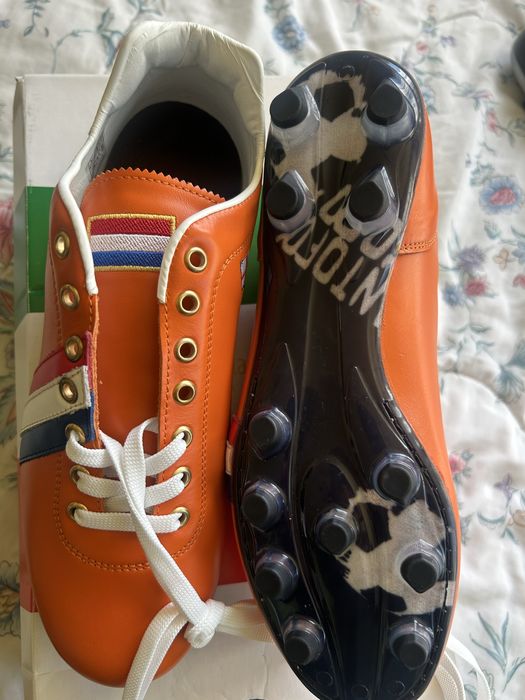 Футболни обувки 42 номер