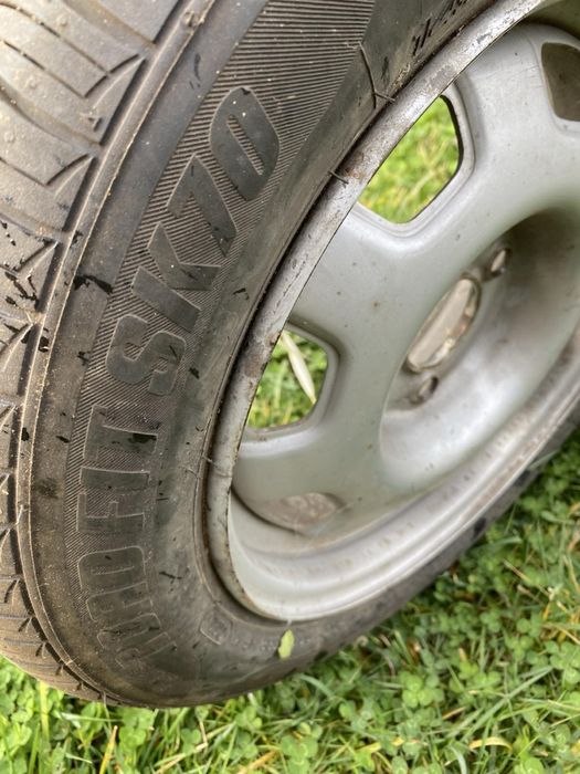 Продавам гуми с джанти