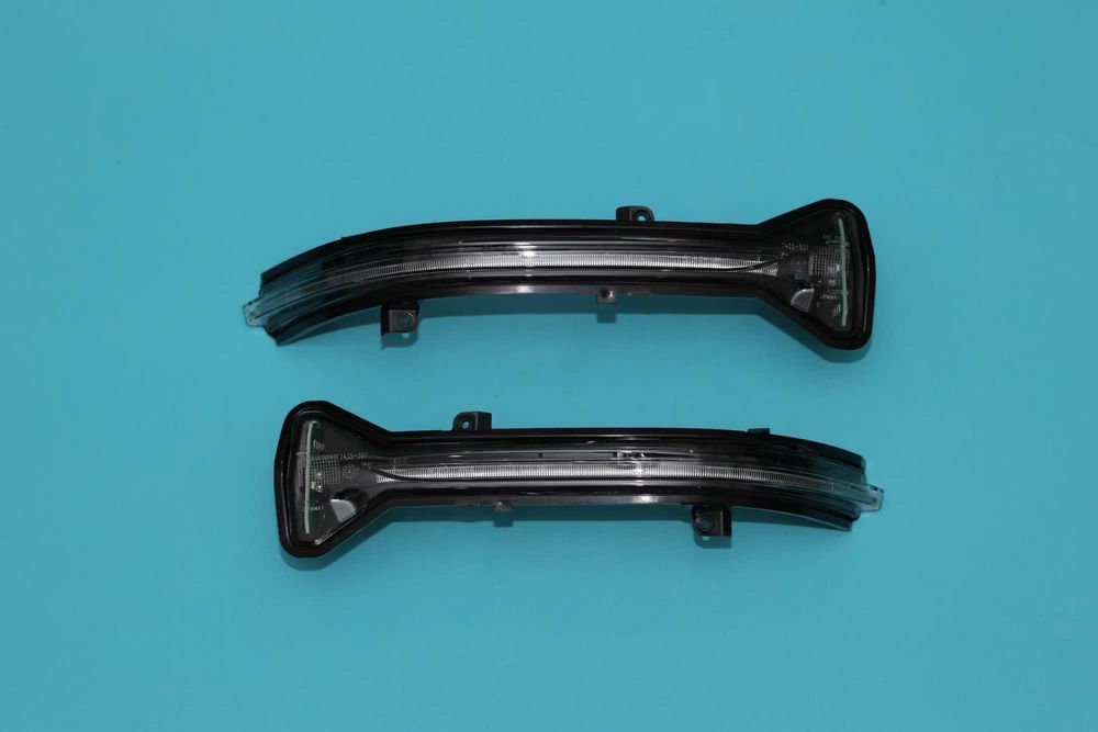 Semnalizare, rama oglindă BMW G11,G12,G15G20,G30,G31,G32,F90,F91,F92