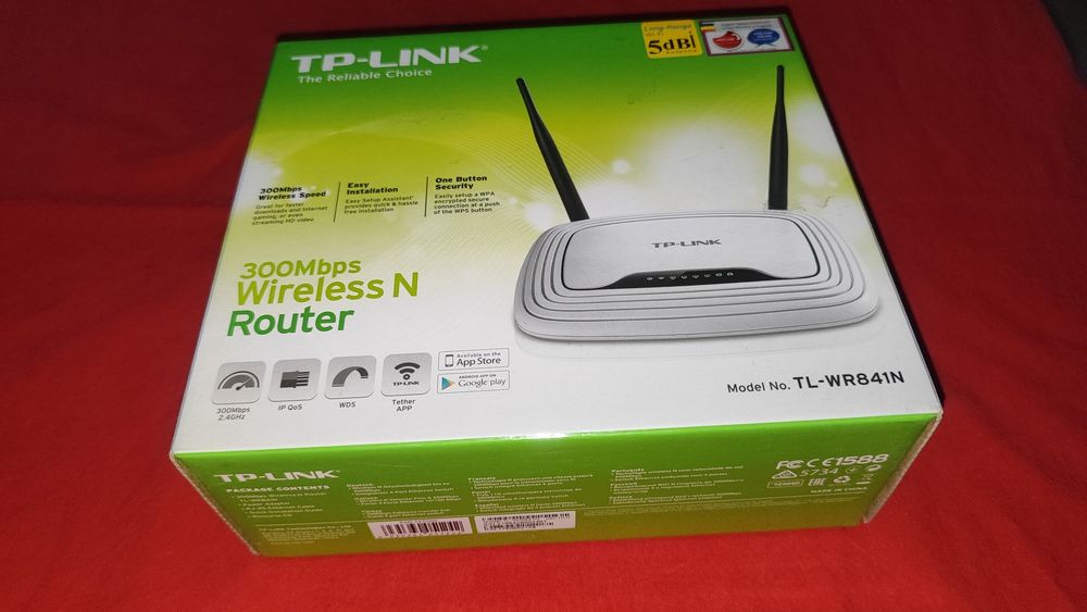 Идеално работещ рутер TP-Link TL-WR841N, 300Mbps, пълен комплект, малко ползван, 10 версия.