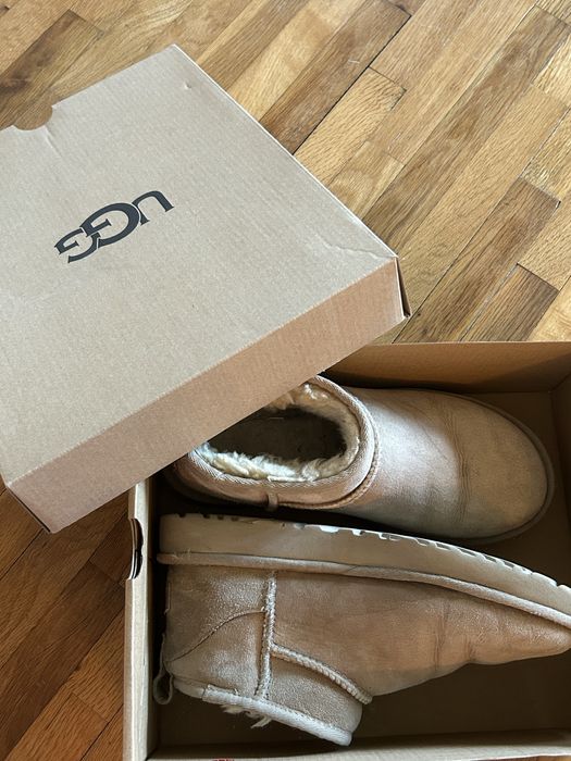 W classic ULTRA MINI оригинални UGG