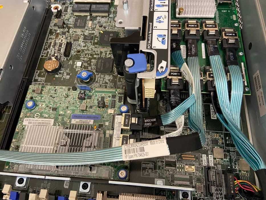 HPE DL380 Gen9 2* Xeon E5-2699 v3, 32GB DDR4, 21.6TB HDD, 24 x 900GB SAS, сървър G9