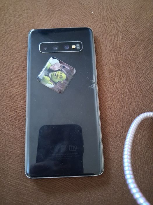 Samsung s10 обычный