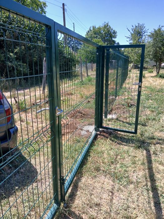 Монтаж изграждане на огради врати надвеси парапети и д-р