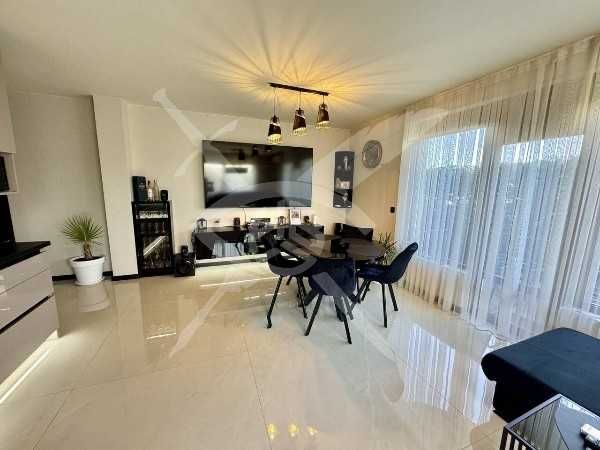 Тристаен апартамент в Равда 82054