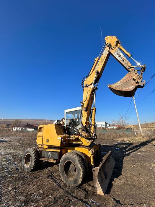 Vand excavator pe roti Liebherr A 308
