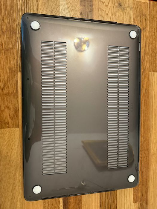 MacBook Pro 15" model A1990