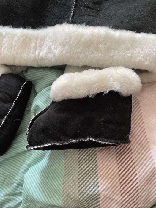 Детская жилетка + пинетки