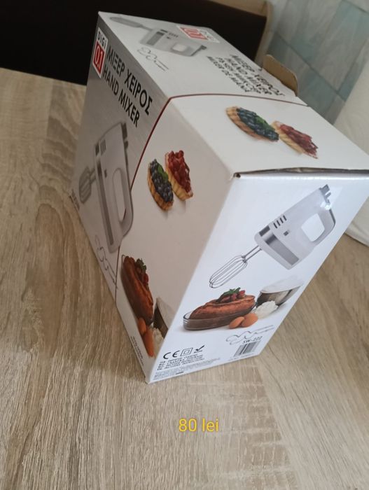 Vând mixer aproape nou