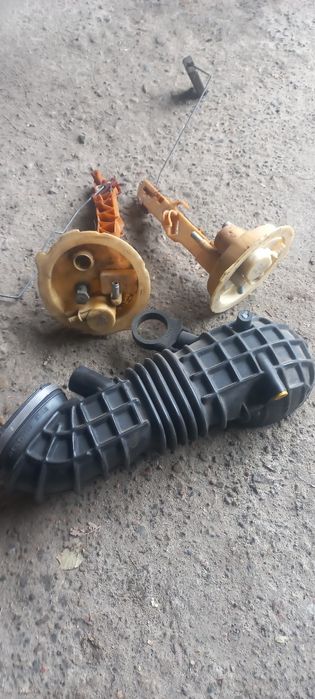 Тормозные диски и супорта в сборе