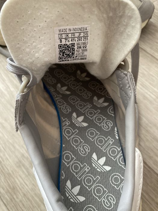 Кроссовки adidas Originals Retropy E5