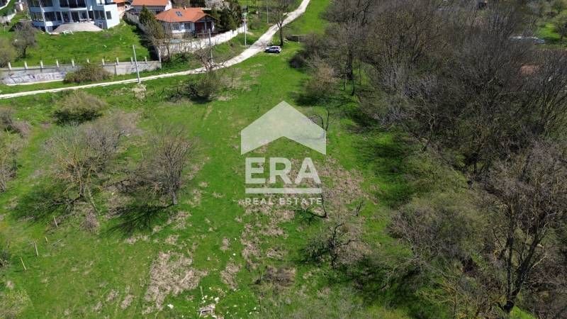 Урегулиран поземлен имот за продажба, с Виза за проектиране и издаден