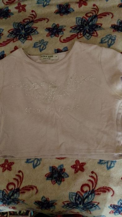 Продам кофты футболки и много др вещей