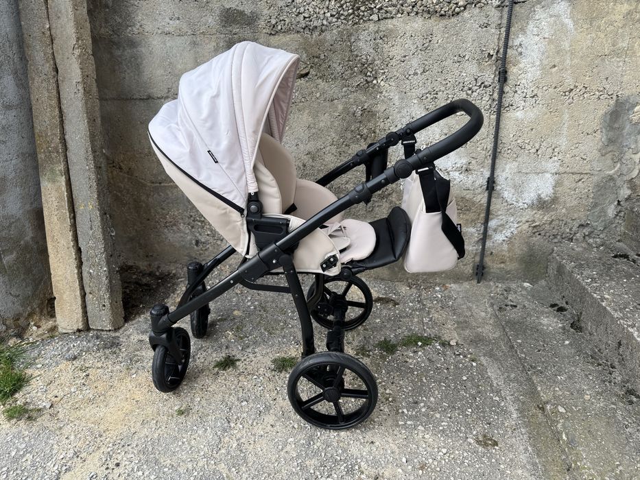 BUBA KARINA LIGHT - Бебешка количка 3в1