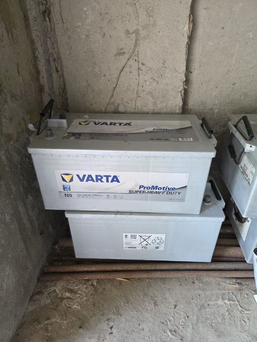 Baterie Varta 12v 225Ah 1150A