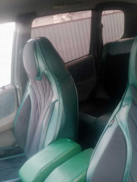 Продам машину срочно