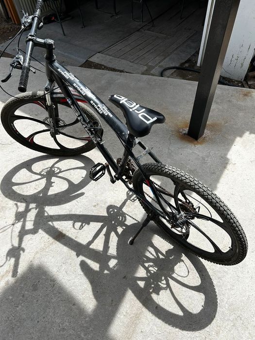 Велосипед бмв...