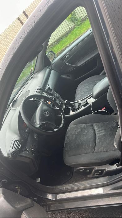 Mercedes C220/ W203/ C class