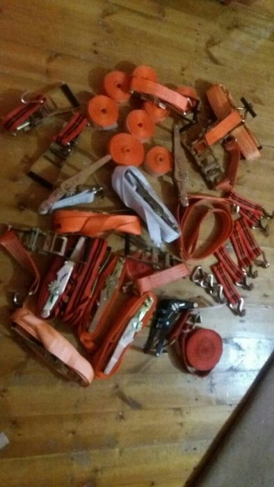 продается трещетка натяжитель 1 комлект 6 комлект есть