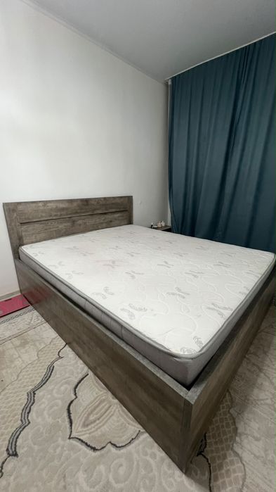 продается Кровать