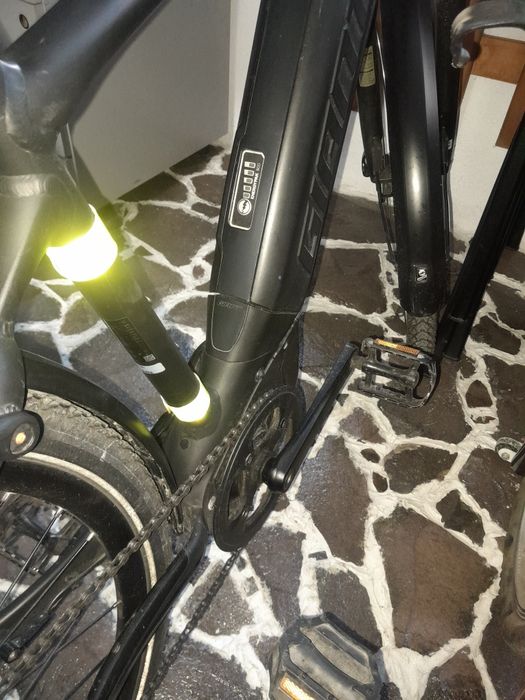 Vind bicicleta electrică