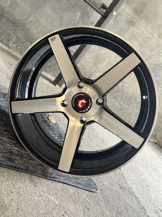 Срочна диска R15 Vossen продам новый