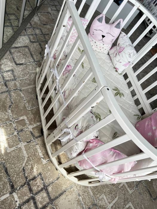 Продам детскую кроватку-трансформер