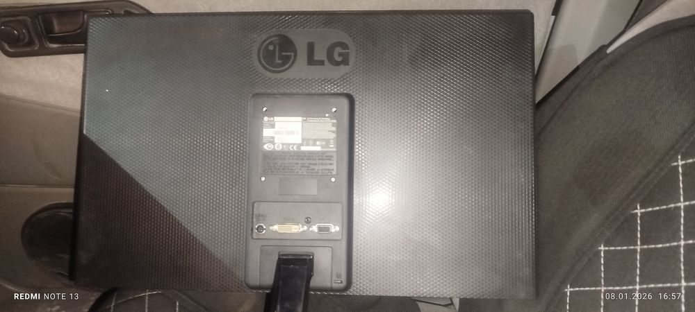 Манитор  продам для компьютера