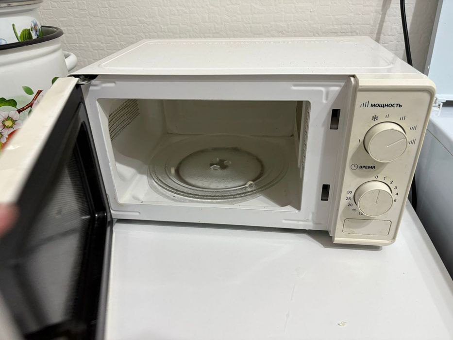 Микроволновая печь ARDESTO