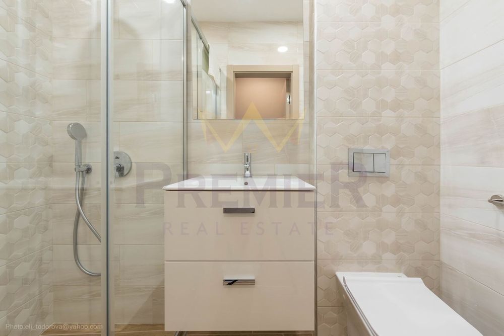 Дава се под наем Тристаен апартамент в Варна, Гръцка махала - 100 кв.м за 1500 € - Снимка #10