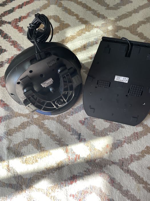 Volan Thrustmaster T150