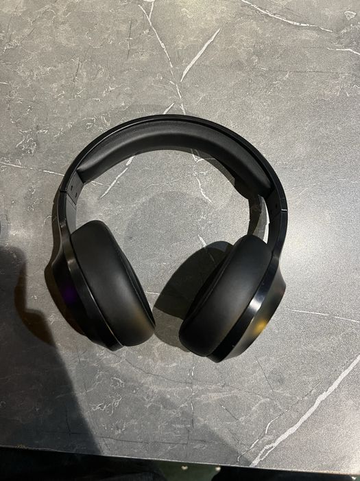 Беспроводные наушники (Bluetooth)