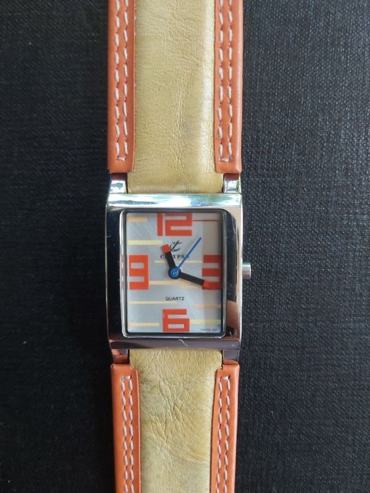 Ceasuri originale, cu eticheta