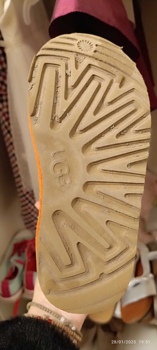 Vand cizmulite Ugg originale mar 28.5