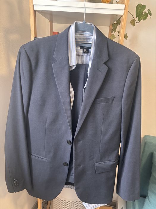 Costum Barbati H&M Bleumarin Marimea S (slim fit)