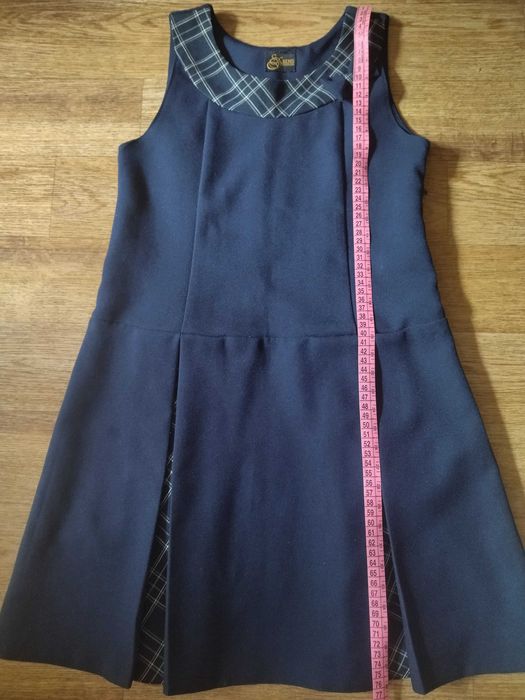 Форма школьная - сарафан 6-7 лет