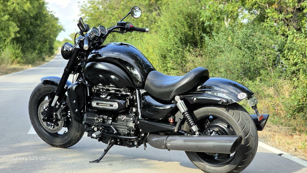 Triumph Rocket 2300cc