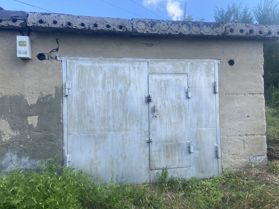 Продам гараж не леголизован !