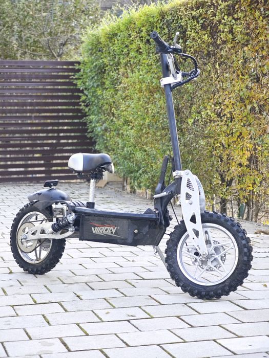 Vând Trotinetă Viron