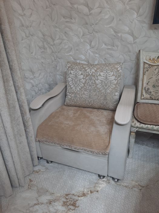 Диван два кресла