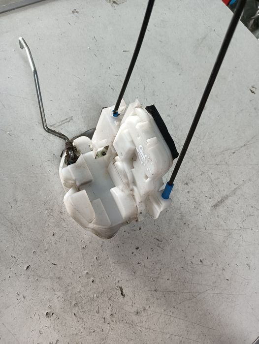 Broasca Usa Dreapta Fata Subaru Legacy V (Bm) [ 2009 - > ] D Awd (Ee20