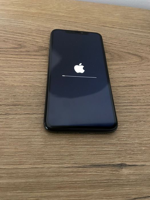 Iphone 11 pro max 64 GB