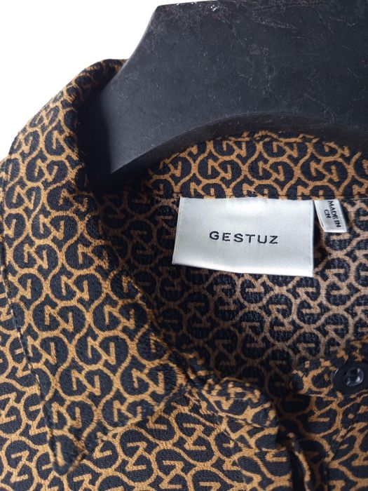 Gestuz - Designer T-shirt / Blouse