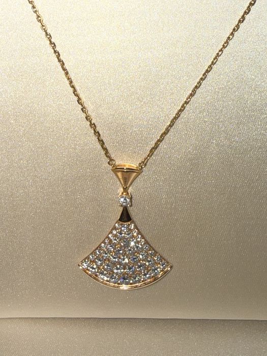 Colier Bvlgari autentic Diva’s dream