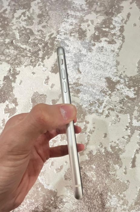 Iphone 11 в идеальном состояний