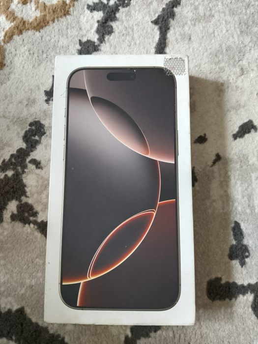 Iphone 16 pro max.  Оригинал