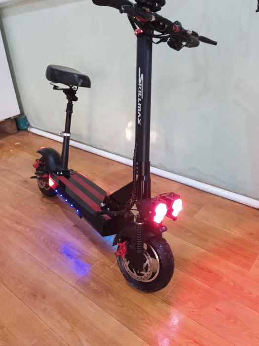 Продам электро самокат   SKILLMAX