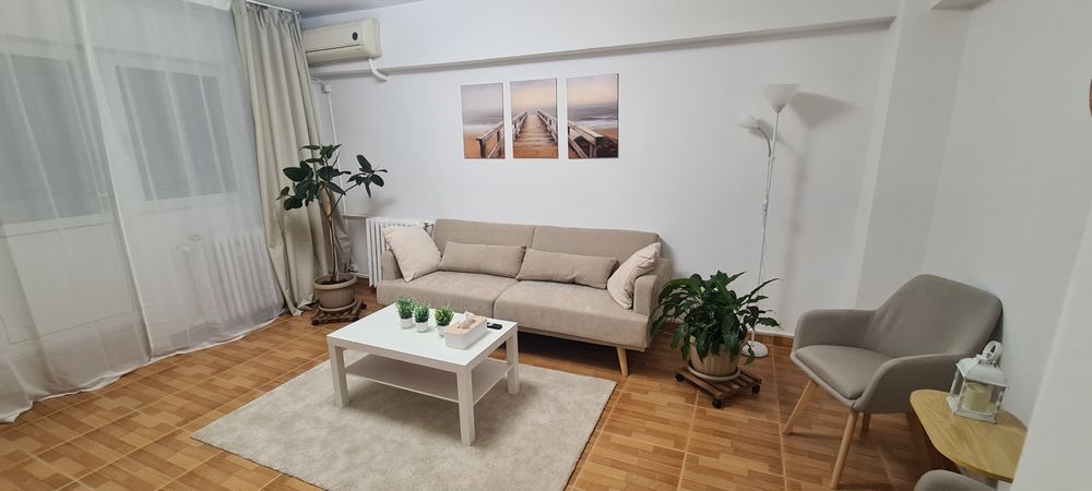 Apartament 3 camere de inchiriat Eroii Revolutiei/Tineretului