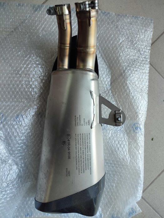 Крайно гърне AKRAPOVIC BMW S1000R