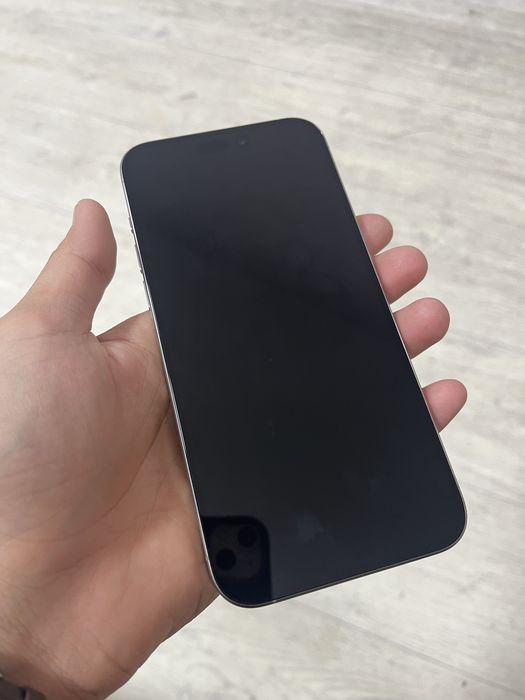 Телефон Iphone 15про макс 512